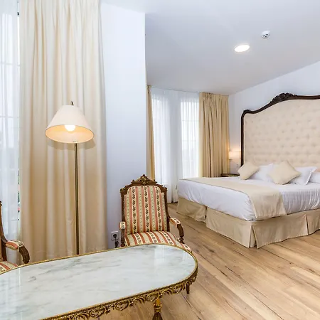 Pinares 3* Сантандер