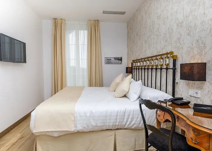 Pinares Pensjonat Santander